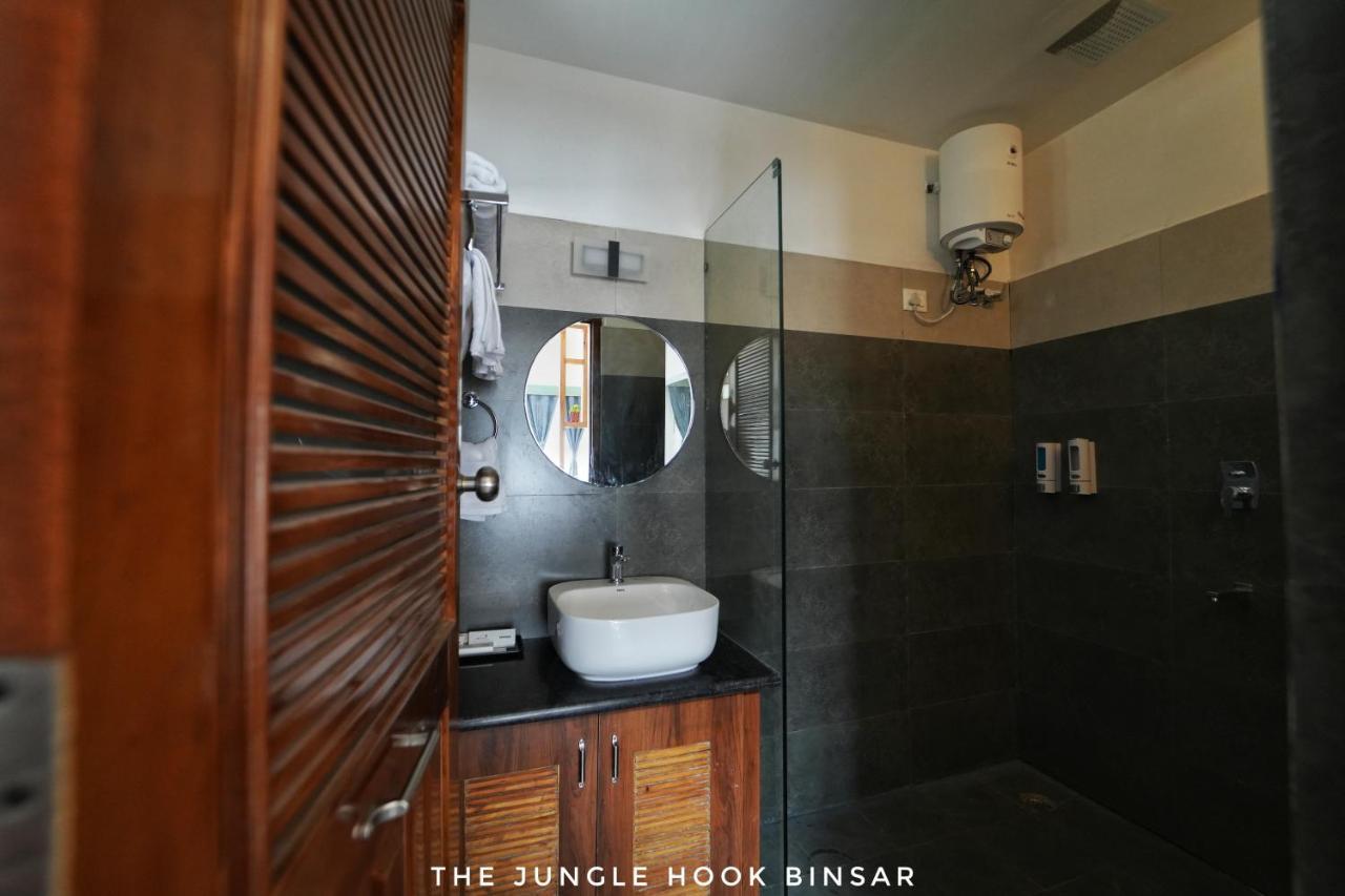The Jungle Hook Binsar Hotel Almora Bagian luar foto