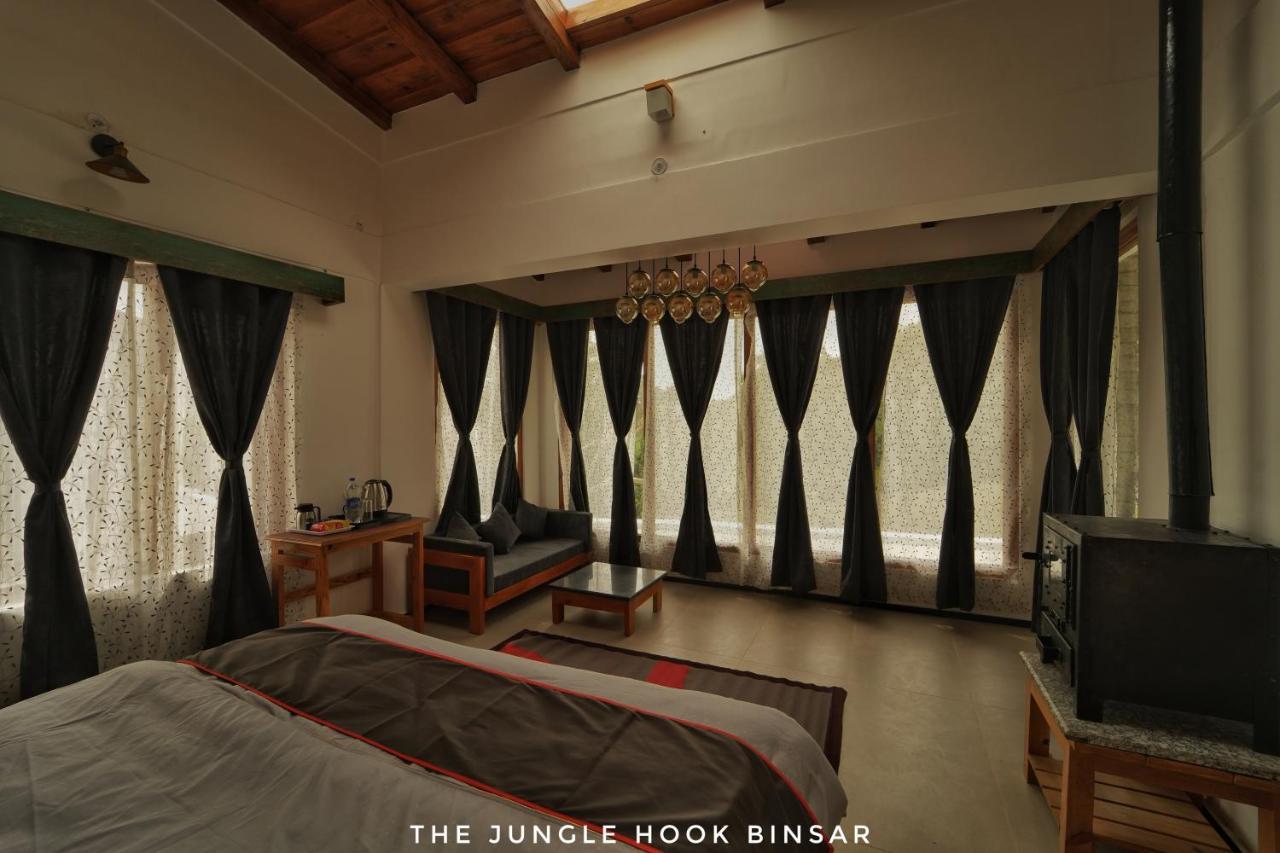 The Jungle Hook Binsar Hotel Almora Bagian luar foto