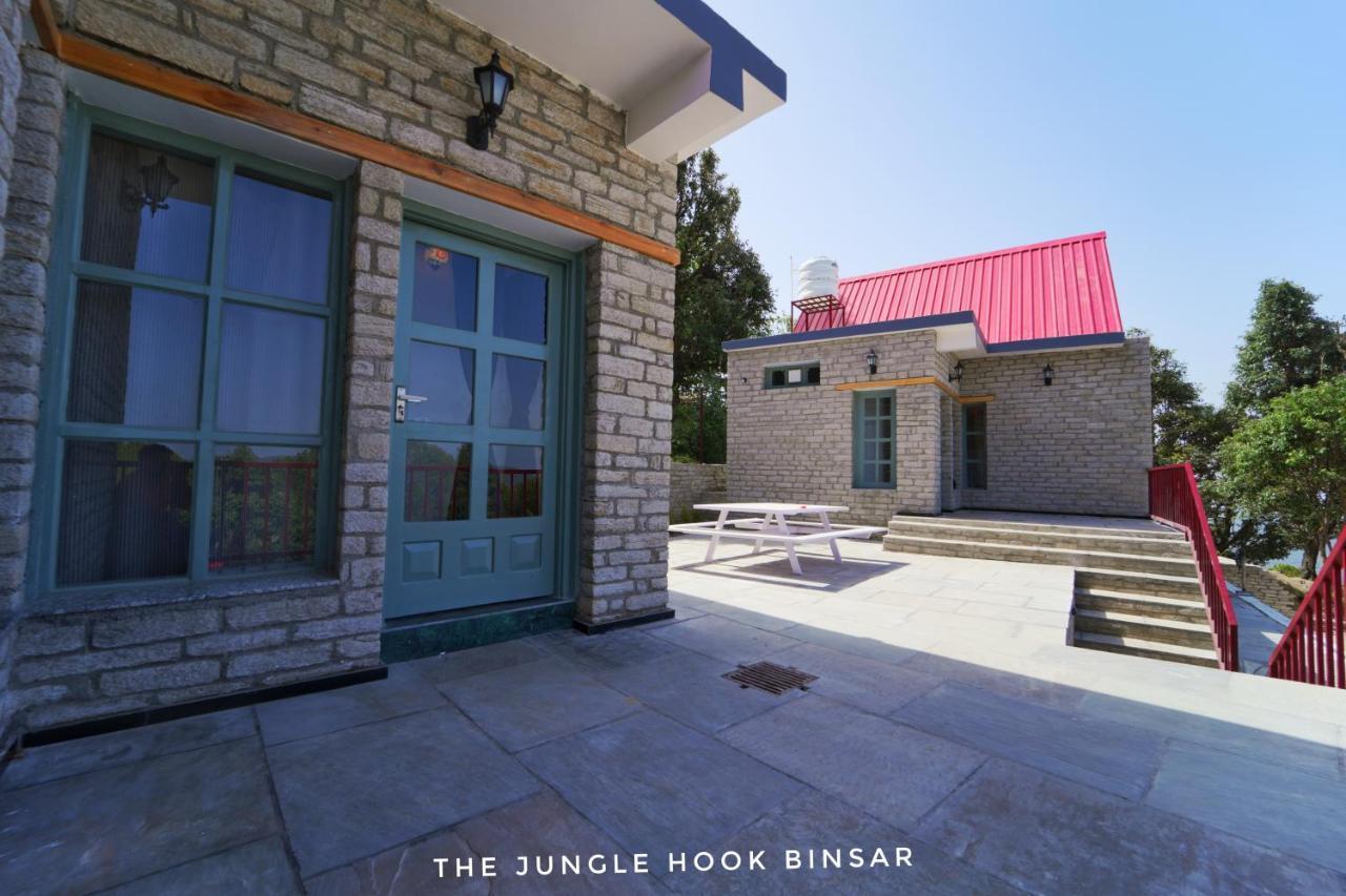 The Jungle Hook Binsar Hotel Almora Bagian luar foto